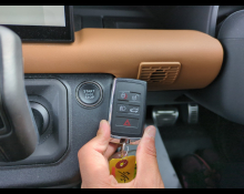 Land Rover Deffender 2023