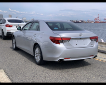 Toyota Mark X 2016