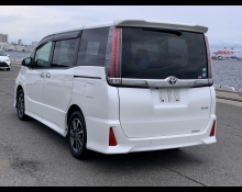 Toyota Noah 2019