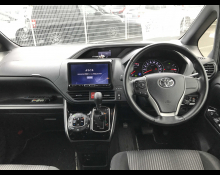 Toyota Voxy 2019