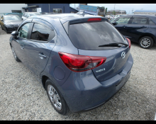 Mazda Mazda2 2021