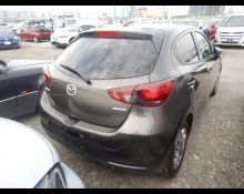 Mazda Mazda2 2021