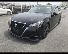 Toyota Crown 2016