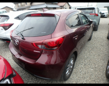 Mazda Mazda2 2021
