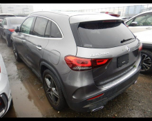 Mercedes-Benz GLA-class 2021