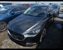 Mazda Mazda2 2021