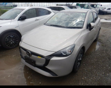 Mazda Mazda2 2023