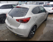 Mazda Mazda2 2023