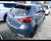 Mazda Mazda2 2022