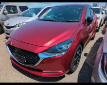 Mazda Mazda2 2021