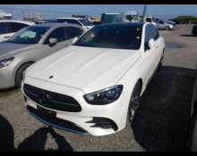 Mercedes-Benz E-Class 2022