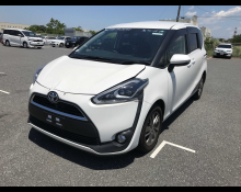 Toyota Sienta 2018