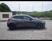 Mazda Mazda2 2022