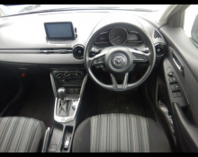 Mazda Mazda2 2021