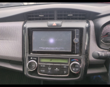 Toyota Corolla Axio 2012