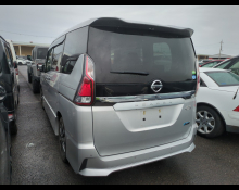 Nissan Serena 2018