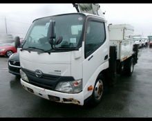 Hino Dutro 2013