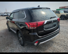 Mitsubishi Outlander 2016