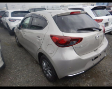 Mazda Mazda2 2022