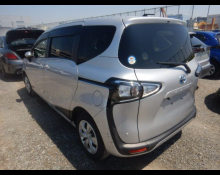 Toyota Sienta 2022
