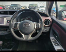 Toyota Vitz 2014