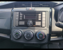 Toyota Corolla Axio 2016