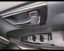 Toyota Corolla Axio 2016