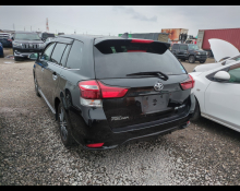 Toyota Corolla Fielder 2015