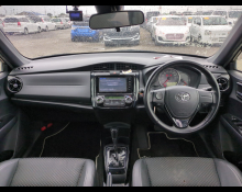 Toyota Corolla Fielder 2015