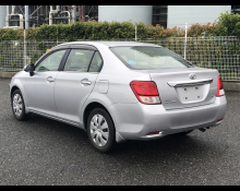 Toyota Corolla Axio 2015