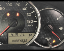 Toyota Corolla Axio 2015