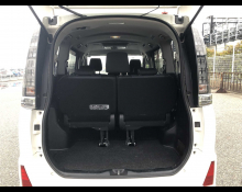 Toyota Voxy 2017