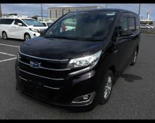 Toyota Noah 2018