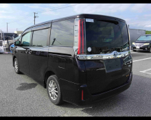 Toyota Noah 2018