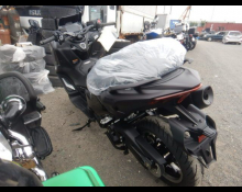 YAMAHA TMAX560 2025