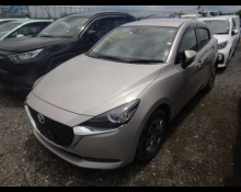 Mazda Mazda2 2022