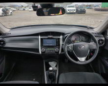 Toyota Corolla Fielder 2016