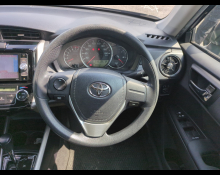 Toyota Corolla Fielder 2015