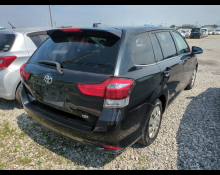 Toyota Corolla Fielder 2015