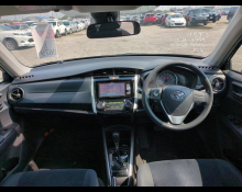 Toyota Corolla Fielder 2015