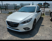 Mazda Axela Sports 2015