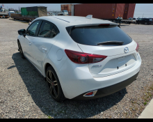 Mazda Axela Sports 2015