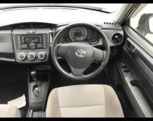 Toyota Corolla Axio 2015