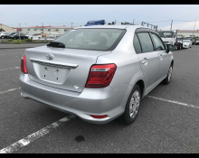 Toyota Corolla Axio 2015