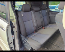 Toyota Voxy 2015