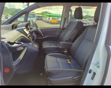 Toyota Voxy 2015