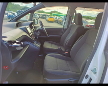 Toyota Voxy 2016