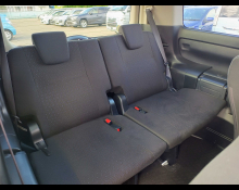 Toyota Voxy 2016