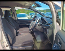 Toyota Voxy 2016