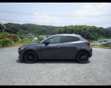 Mazda Mazda2 2021
